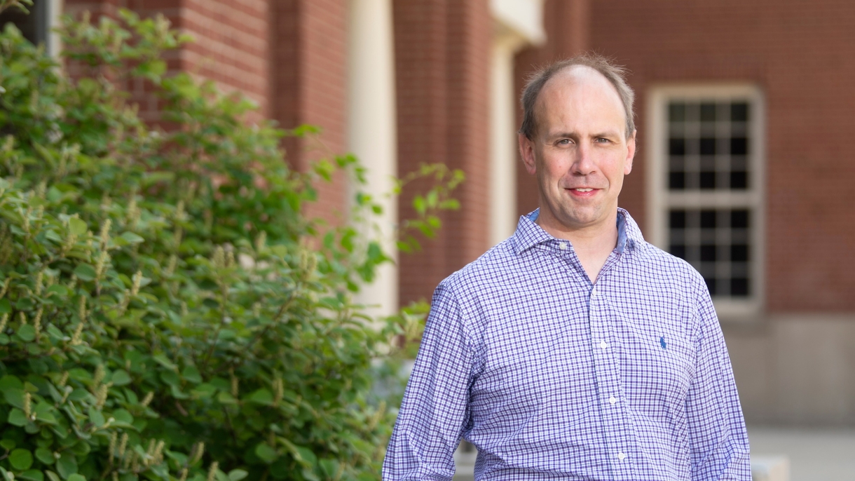 Bucknell Professor of Political Science Christopher Ellis