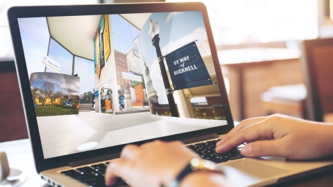 A student uses the Bucknell Virtual Experience on their laptop