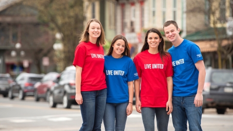 Students on Market Street in Lewisburg