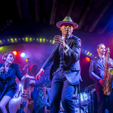 Holiday Stomp with The Hot Sardines