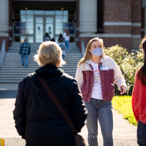 Student-led campus tour