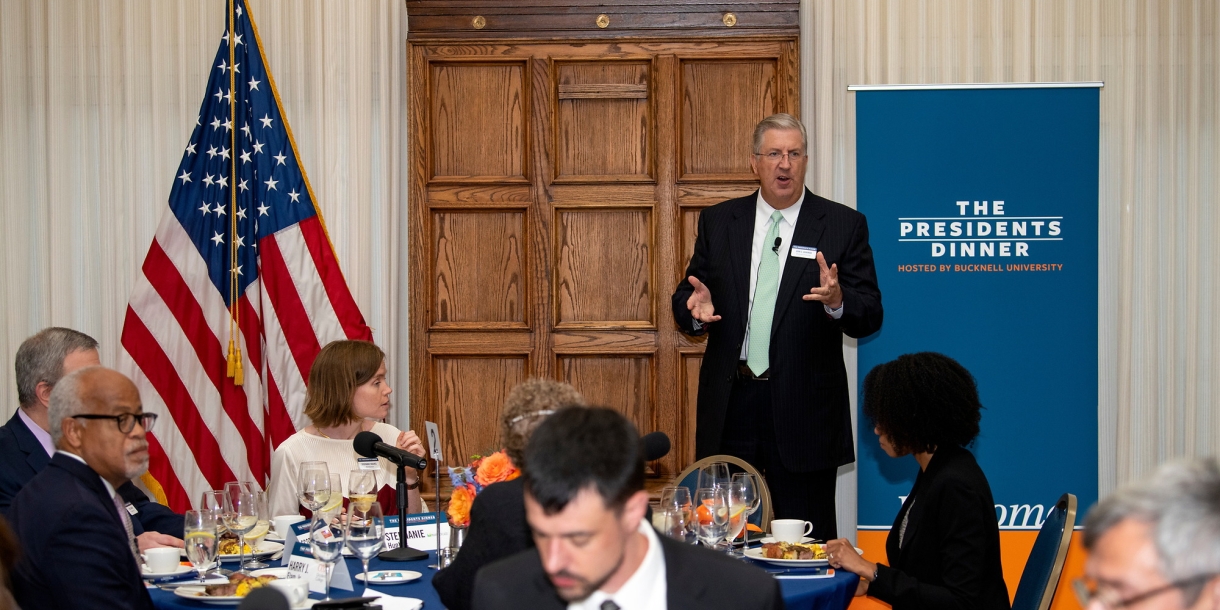 President John Bravman speaks at The 2022 Presidents Dinner at the National Press Club