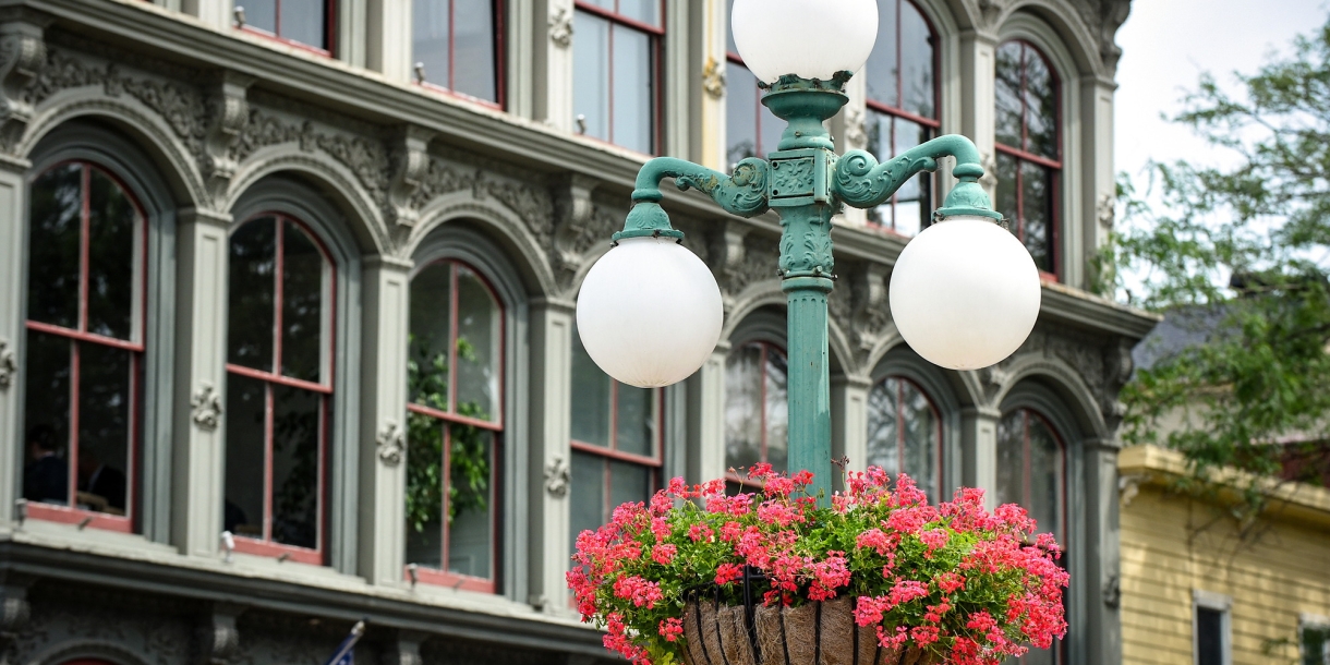 Lamp post in downtown Lewisburg