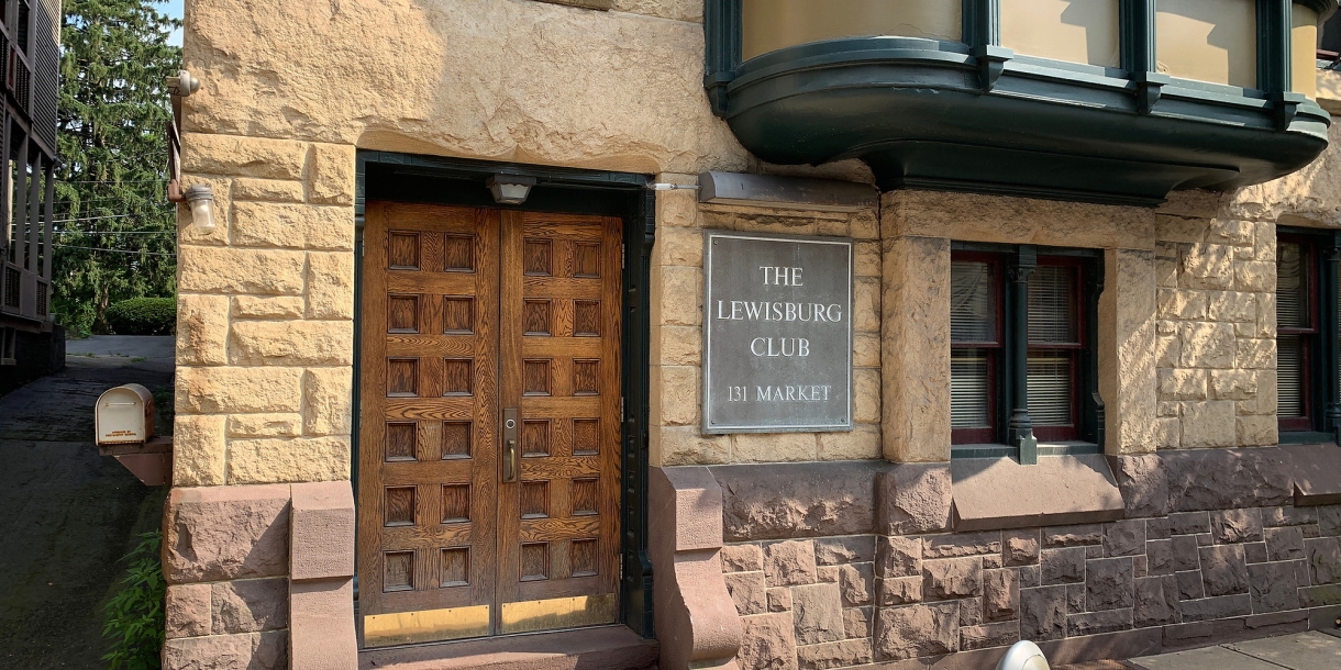 Exterior of The Lewisburg Club