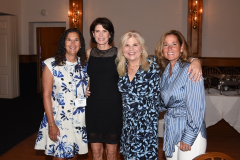 Members of the Class of 1987 at their class dinner.