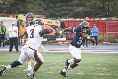 Senior running back, Coleman Bennett, during the Homecoming game vs. Penn.