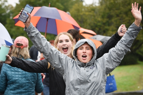 A little rain won&#039;t stop them. &#039;ray Bucknell!