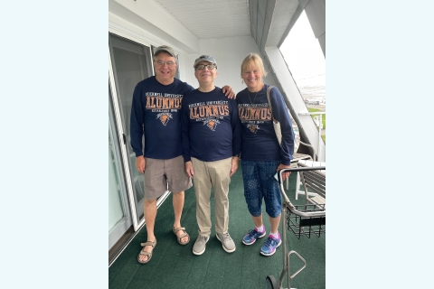 Bill Rideout '80, Jonathan Glaser, and Cheryl Pershing Rideout '80