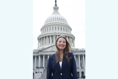 Katherine Lenshin stands in front of the capitol building in Washington, D.C.
