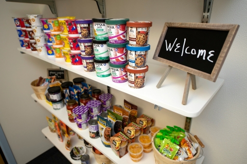 B-Eats food pantry