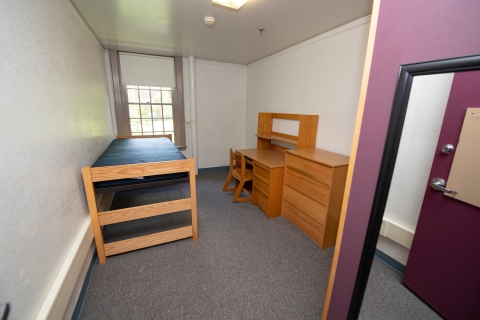 Harris Hall single bedroom