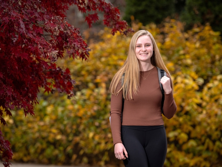 Marion Duval &#039;25 poses outdoors