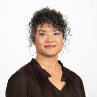 Portrait of Tara McKinney