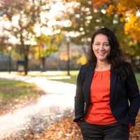 Professor Erin Jablonski