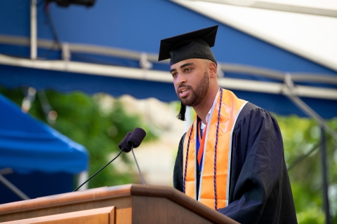 Tarrin Earle &#039;22 gives speech at Class of 2022 Commencement
