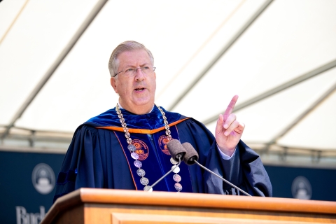 President John C. Bravman speaks at Bucknell&#039;s Commencement