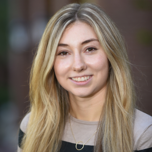 Portrait of Anna Ottman '26